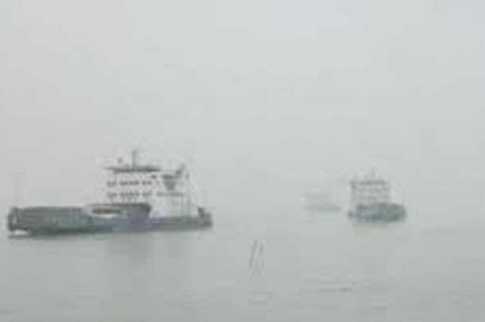 পাটুরিয়া-দৌলতদিয়া রুটে ফেরি চলাচল শুরু